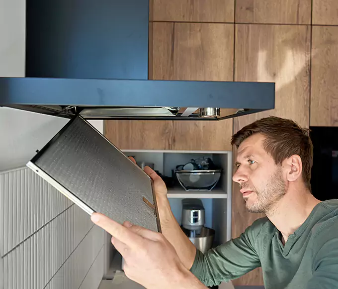Why Meriden, CT Homeowners Trust Meriden Appliance Pro for Every Range Hood Switch Repair and Ventilation Job?